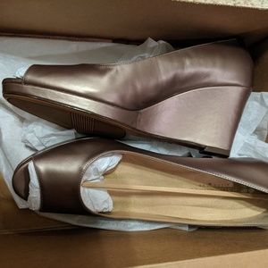 Naturalizer Olivia edge